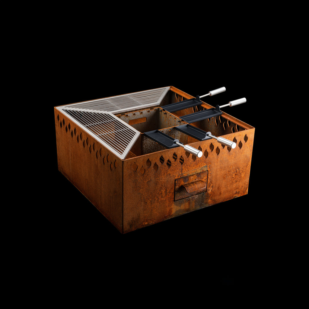 Feuerschale Quadrat 80 - natürliche Rostpatina - 40 cm Höhe mit Grillring - Variante
